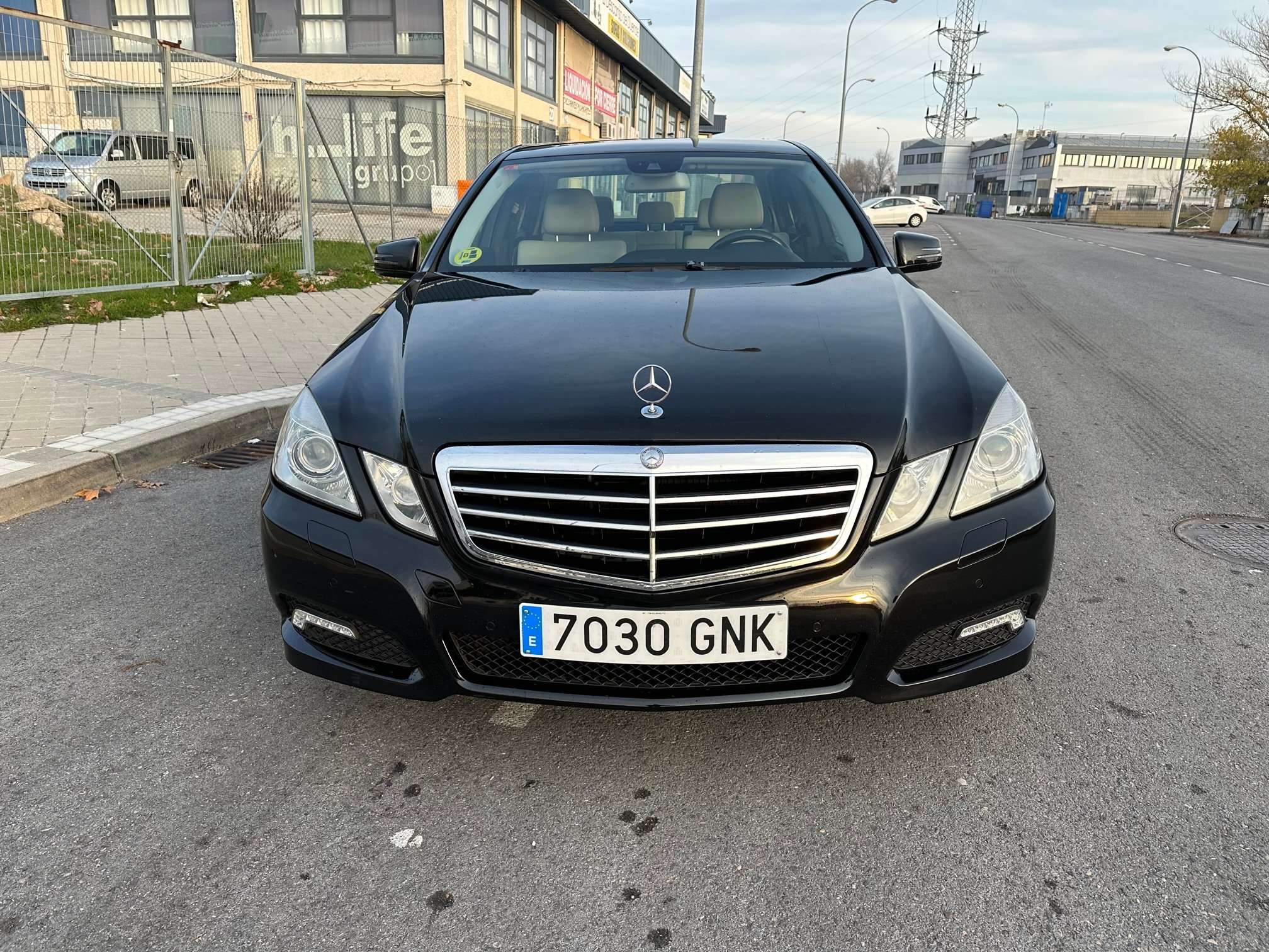 Mercedes E220
